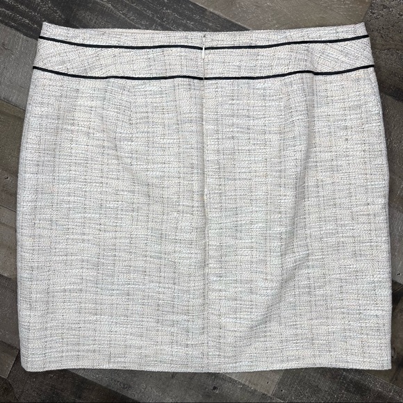 WHBM Contrast Tweed Boot Skirt size 12 - Picture 5 of 13